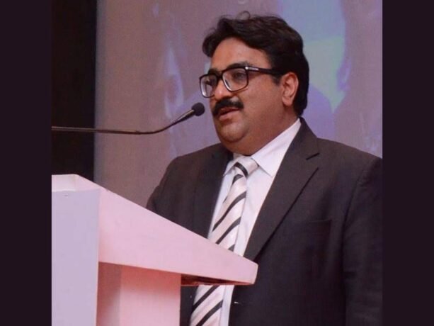 Tata Motors Finance and Pallia Trans Logistics Ltd. Announce Rs 22 Crore Funding Pact Tata Motors Finance and Pallia Trans Logistics Ltd. Announce Rs 22 Crore Funding Pact